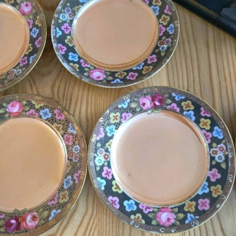 Vintage Takito Japan hand-painted  7.5 inches iridescent plate set lusterware